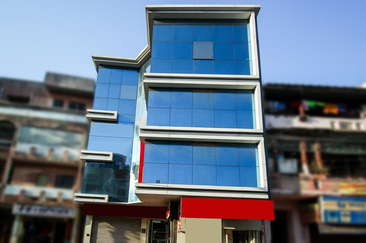 Oyo 6949 New Rajdhani Hotel Vadodara Exterior foto