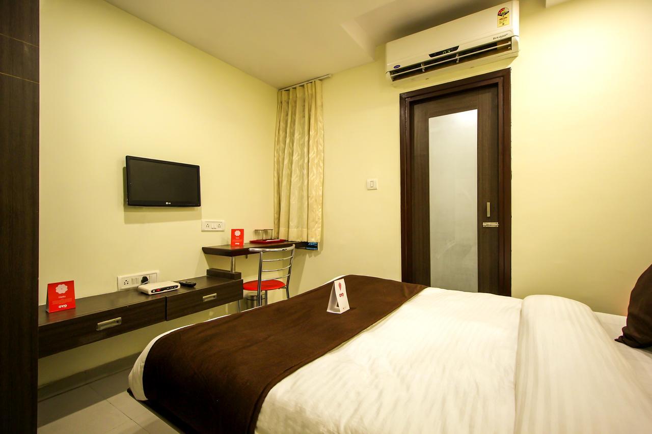 Oyo 6949 New Rajdhani Hotel Vadodara Exterior foto